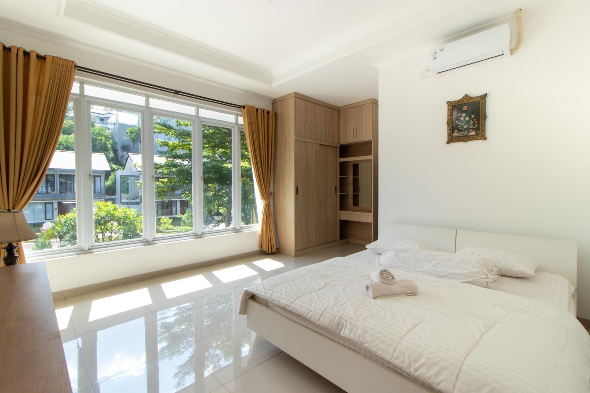Villa Family Only Private Pool - De Reiz Tirta Syariah 4br *